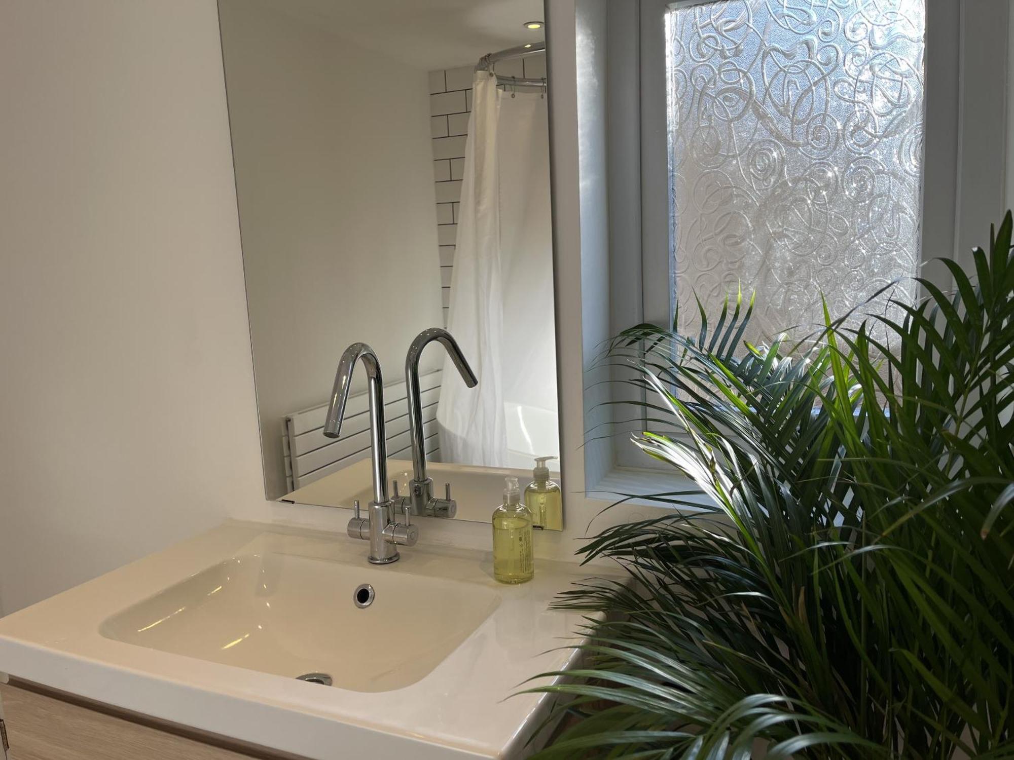Restored Victorian Home With Private Garden Bristol Eksteriør bilde