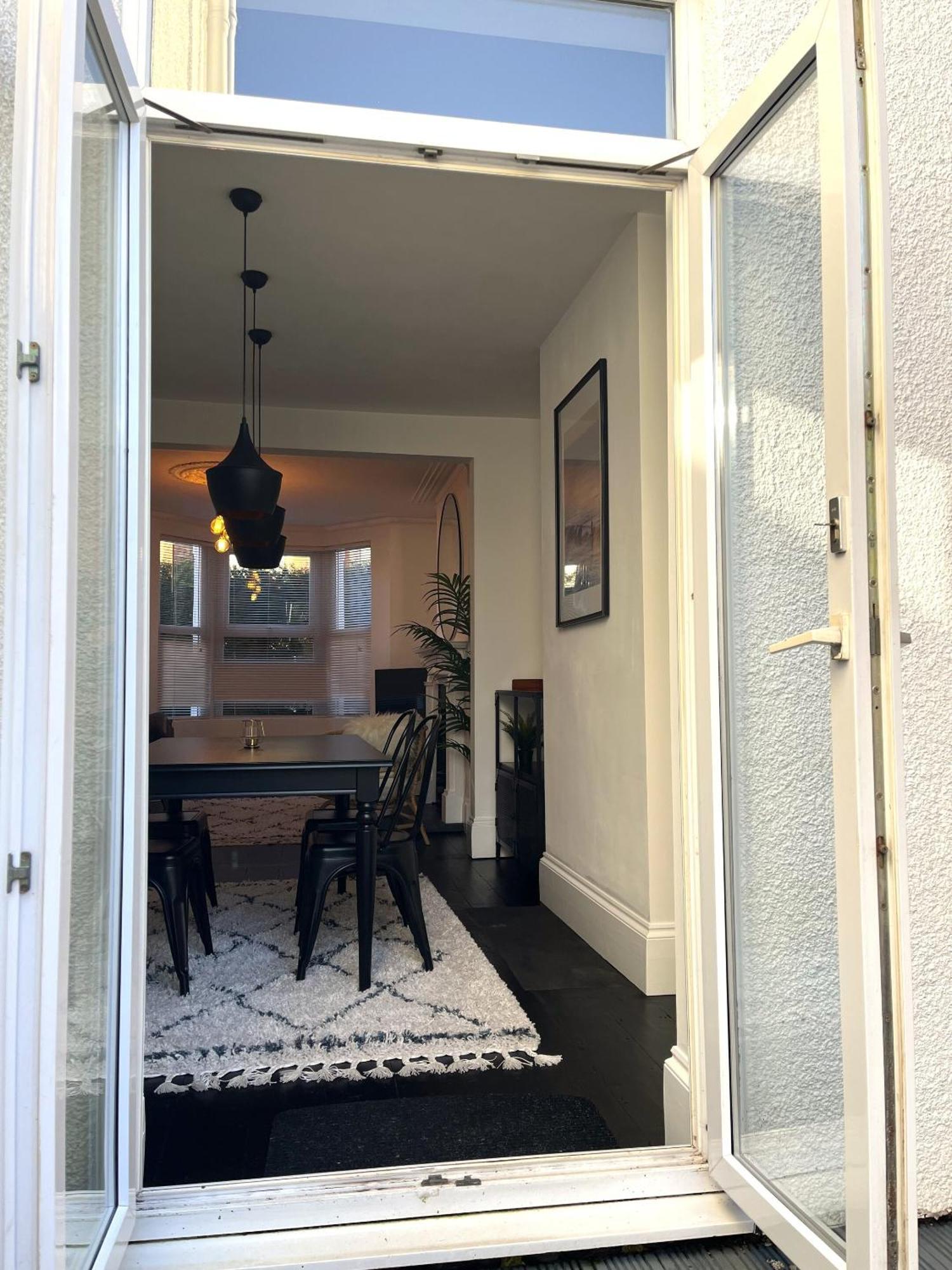 Restored Victorian Home With Private Garden Bristol Eksteriør bilde